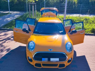 Usata Mini John Cooper Works 102 CV (75 kW) 2016 Arancione Utilitaria