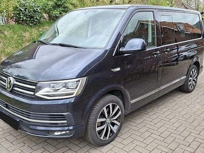 Second-hand VW T6 Highline 204 CP (150 kW) 2015 Albastru Van