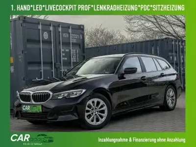 Gebraucht BMW 318 Advantage 150 PS (110 kW) 2022 Schwarz ii/bonnet fluid black Kombi