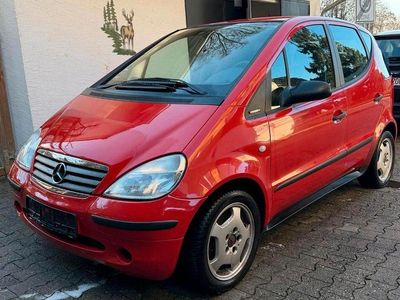Gebraucht Mercedes A160 102 PS (75 kW) 1999 Rot Kleinwagen
