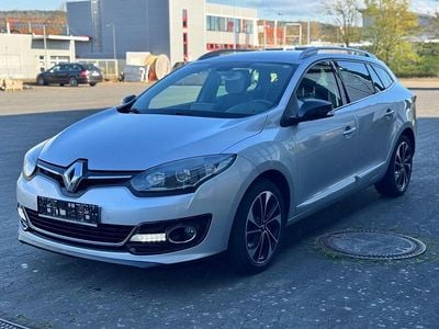 Gebraucht Renault Mégane GrandTour Bose Edition 131 PS (96 kW) 2015 Silber Kombi