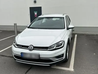 Gebraucht VW Golf Alltrack 184 PS (135 kW) 2019 Weiß Kombi