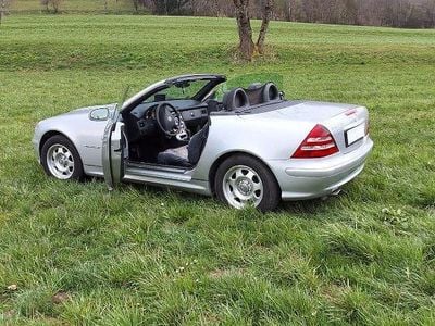 Gebraucht Mercedes SLK200 163 PS (119 kW) 2002 Silber Cabrio