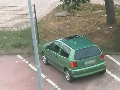 Gebraucht VW Polo 60 PS (44 kW) 1999 Grün Kleinwagen