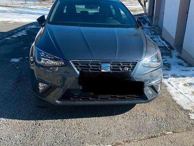 Grau Gebraucht 2021 Seat Ibiza FR Kleinwagen | 13.500 €