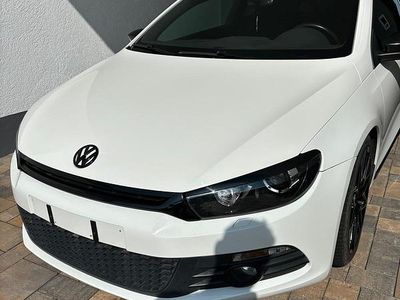 Second-hand VW Scirocco 211 CP (155 kW) 2011 Alb Coupe
