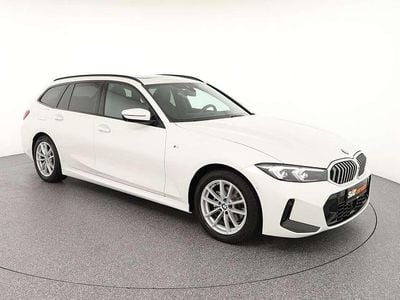 Gebraucht BMW 320 M Sport 184 PS (135 kW) 2025 Alpinweiß Kombi
