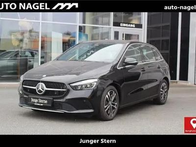 Gebraucht Mercedes B180 Progressive 150 PS (110 kW) 2024 Schwarz Van / Kleinbus