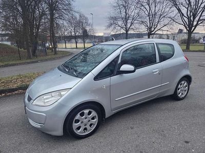 Haagsilber (m) Gebraucht 2005 Mitsubishi Colt Invite Kleinwagen | 3.300 € (Etwas zu teuer)