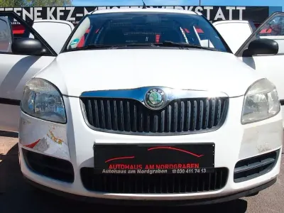 Second-hand Skoda Roomster 90 CP (66 kW) 2012 Alb Monovolum