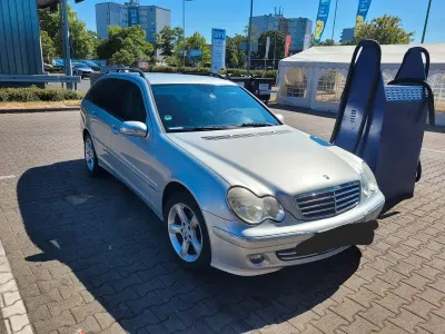 Gebraucht Mercedes C200 Avantgarde 122 PS (89 kW) 2007 Silber Kombi