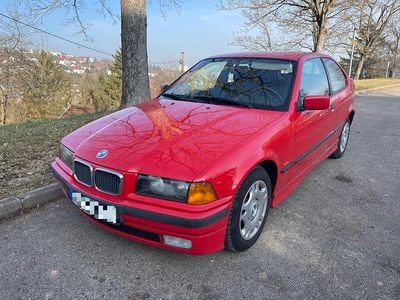 Gebraucht BMW 316 Compact 105 PS (77 kW) 2000 Rot Kleinwagen