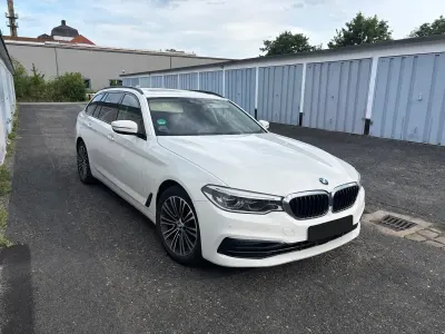 Gebraucht BMW 520 Luxury Line 220 PS (161 kW) 2018 Weiß Kombi