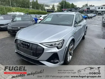 Gebraucht Audi e-tron Sportback Ambiente 369 kW (503 PS) 2023 Florettsilber metallic SUV