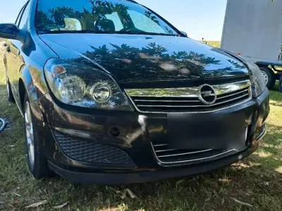 Gebraucht Opel Astra 2008 Schwarz Kombi