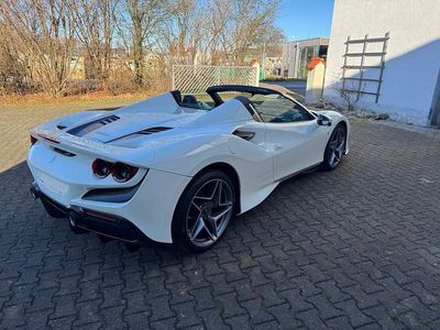 Gebraucht Ferrari F8 721 PS (530 kW) 2022 Weiß Cabrio