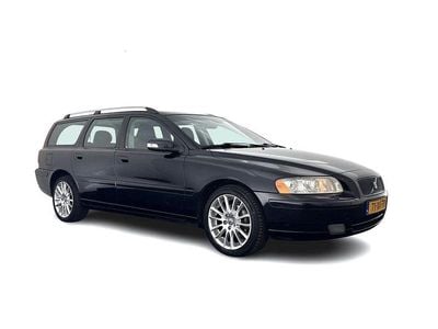 Second-hand Volvo V70 165 CP (121 kW) 2007 Negru Break