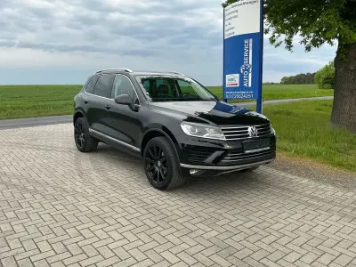Gebraucht VW Touareg Terrain Tech 262 PS (192 kW) 2017 Schwarz SUV