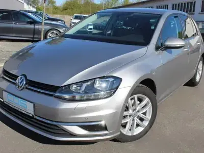 Gebraucht VW Golf VII Comfortline 116 PS (85 kW) 2017 Andere Limousine