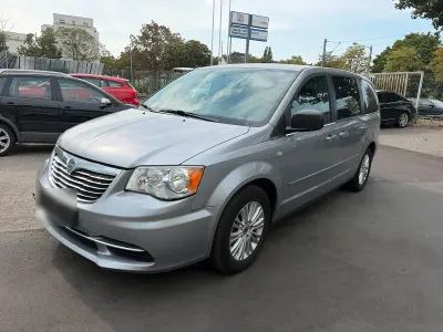 Gebraucht Lancia Voyager 177 PS (130 kW) 2014 Beige Van / Kleinbus