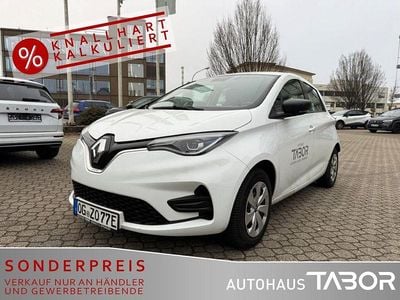 Second-hand Renault Zoe Life 80 kW (109 CP) 2020 Unbekannt Hatchback