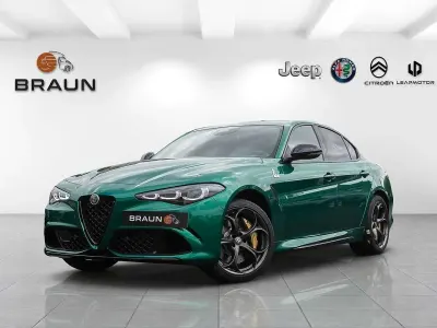 Neu Alfa Romeo Giulia Quadrifoglio 519 PS (381 kW) 2026 Verde montreal Limousine