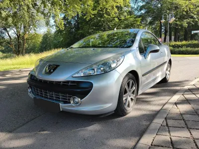 Gebraucht Peugeot 207 CC Sport 109 PS (80 kW) 2007 Silber Cabrio