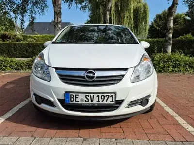 Gebraucht Opel Corsa Innovation 80 PS (58 kW) 2009 Weiß Kleinwagen
