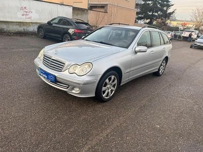 Usata Mercedes 230 200 CV (147 kW) 2005 Argento Station wagon