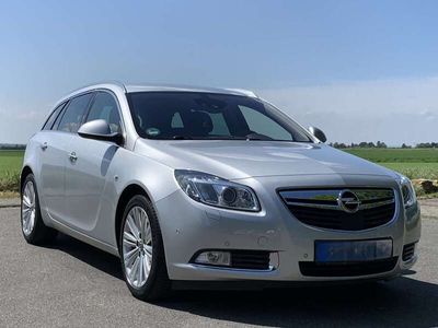 gebraucht Opel Insignia A Sports Tourer Navi|Bi-Xenon|SZH|PDC
