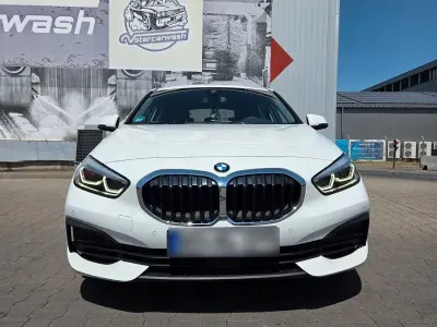 Gebraucht BMW 118 136 PS (100 kW) 2021 Weiß Limousine