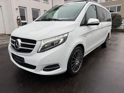 Gebraucht Mercedes V250 Edition 190 PS (139 kW) 2017 Weiß Van / Kleinbus