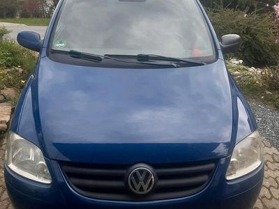 Usata VW Fox 75 CV (55 kW) 2005 Blu Utilitaria