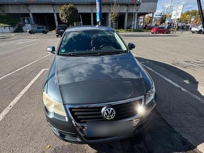 Gebraucht VW Passat Sport 122 PS (89 kW) 2009 Grau Limousine