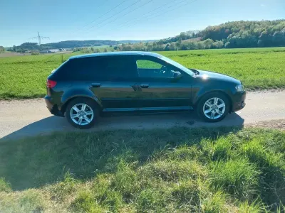 Gebraucht Audi A3 Ambition 105 PS (77 kW) 2011 Schwarz Kleinwagen
