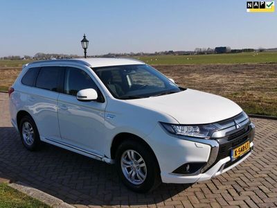 Mitsubishi Outlander P-HEV