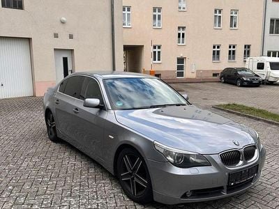 BMW 525