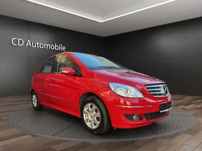Gebraucht Mercedes B150 95 PS (69 kW) 2006 Rot Van / Kleinbus