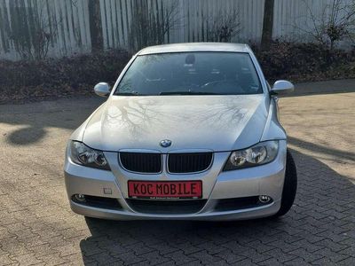 Gebraucht BMW 318 129 PS (94 kW) 2007 Titansilber metallic Limousine