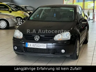 Usata VW Golf V 102 CV (75 kW) 2007 Nero Berlina