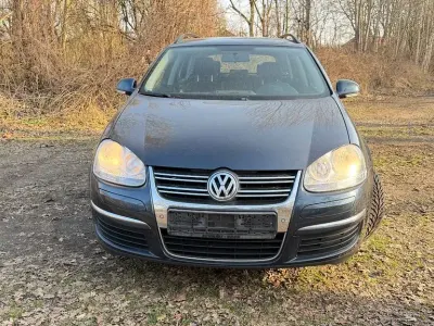 Gebraucht VW Golf VI Comfortline 122 PS (89 kW) 2009 Blau Kleinwagen