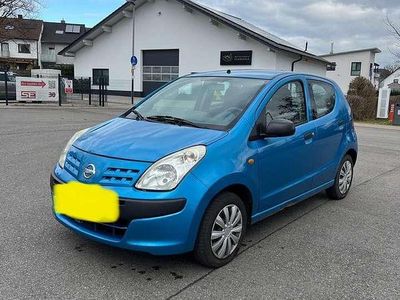 Nissan Pixo