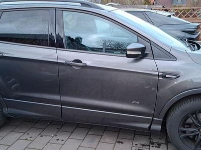Gebraucht Ford Kuga ST-Line 150 PS (110 kW) 2018 Grau SUV