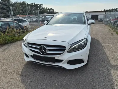 Gebraucht Mercedes C220 170 PS (125 kW) 2017 Weiß Kombi