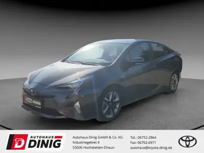 Gebraucht Toyota Prius Executive 122 PS (89 kW) 2017 Grau Limousine