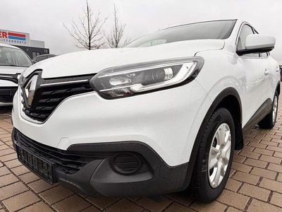Gebraucht Renault Kadjar Life 131 PS (96 kW) 2017 Weiß SUV