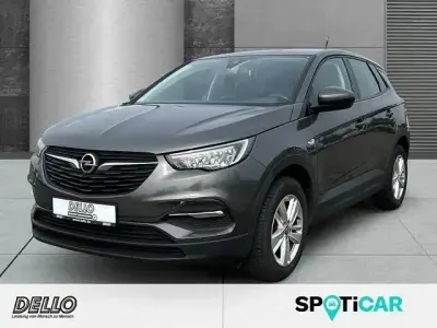 Second-hand Opel Grandland X Edition 131 CP (96 kW) 2021 Gri SUV