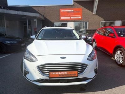 Second-hand Ford Focus Cool & Connect 120 CP (88 kW) 2020 Alb Berlinǎ