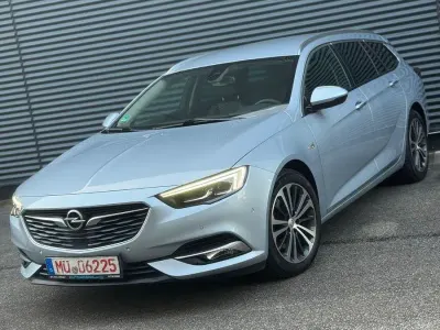 Gebraucht Opel Insignia Business Innovation 170 PS (125 kW) 2017 Schwarz Kombi