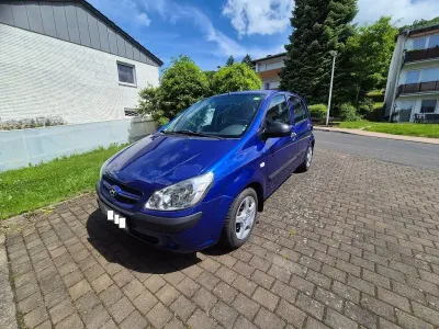 Gebraucht Hyundai Getz 97 PS (71 kW) 2009 Blau Kleinwagen